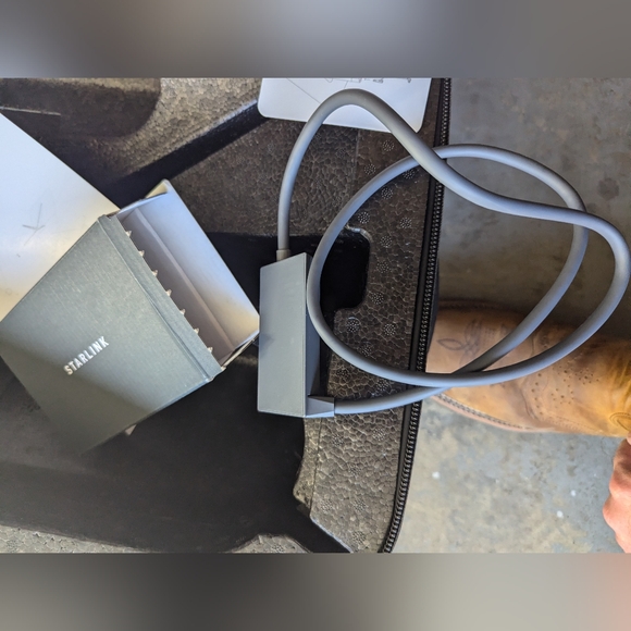 Starlink Hard Travel Case For Rectangular Starlink Kit - Picture 8 of 11